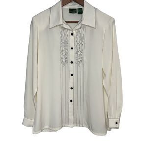 COUNTRY CLASSICS By Koret Cream Button Down Blouse